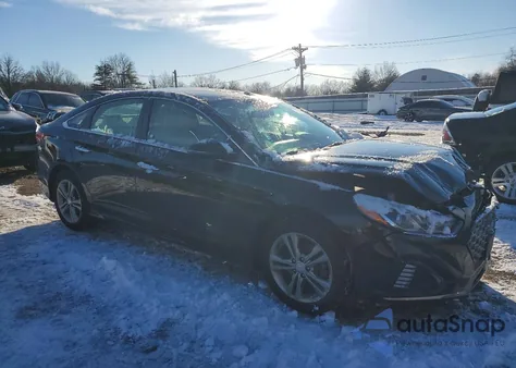 2019 Hyundai Sonata Limited z USA, uszkodzony, nr VIN 5NPE34AF1KH796819